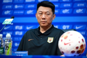 唐田：如何限制米特里策和王钰栋，可能会用克雷桑和瓦科去限制吧
